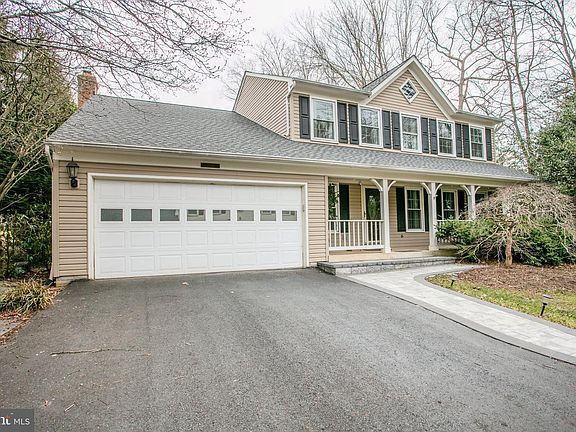 2nd image of 7504 Mullingar Ct