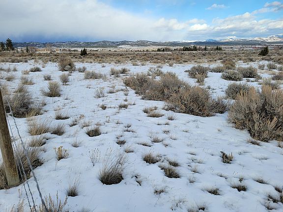 3rd image of Diamond Springs Dr
