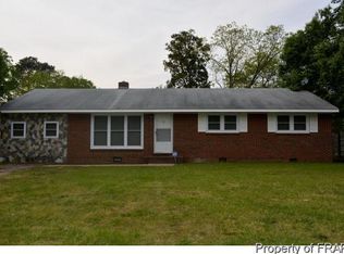 4014 Dellwood Dr, Fayetteville, NC 28304