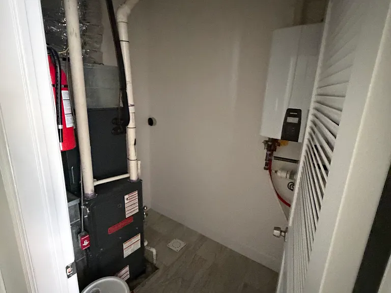 491 Summer St #2 — Photo 8