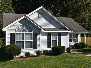 4530 Biesterfield Dr, Charlotte, NC 28216