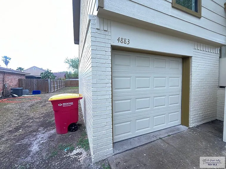 4883 Camino Verde Dr — Photo 25
