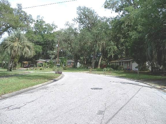 2nd image of 116 Saturn Ln E
