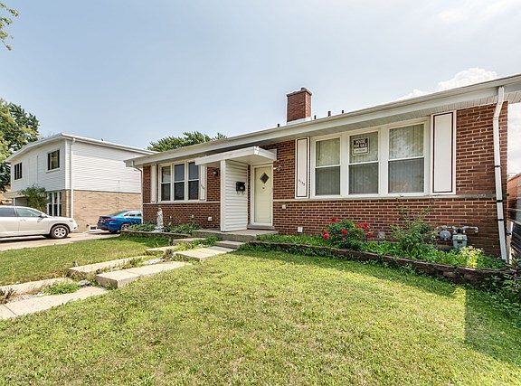 2nd image of 9109 Barberry Ln