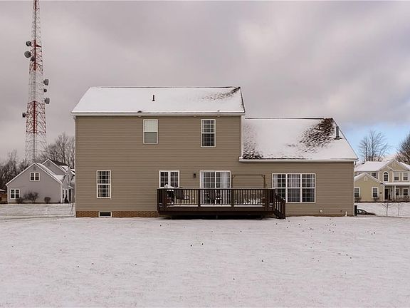4th image of 1582 Hannum Dr