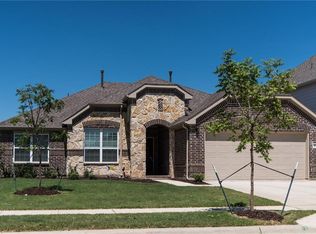 8125 Ponwar Dr, Fort Worth, TX 76131
