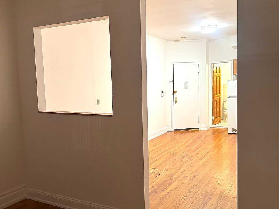 2nd image of 103 Sullivan St APT 2C