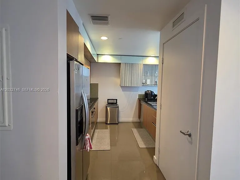 1060 Brickell Ave #2201 — Photo 16