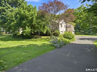 4 Apple Tree Lane, Farmington, CT 06032