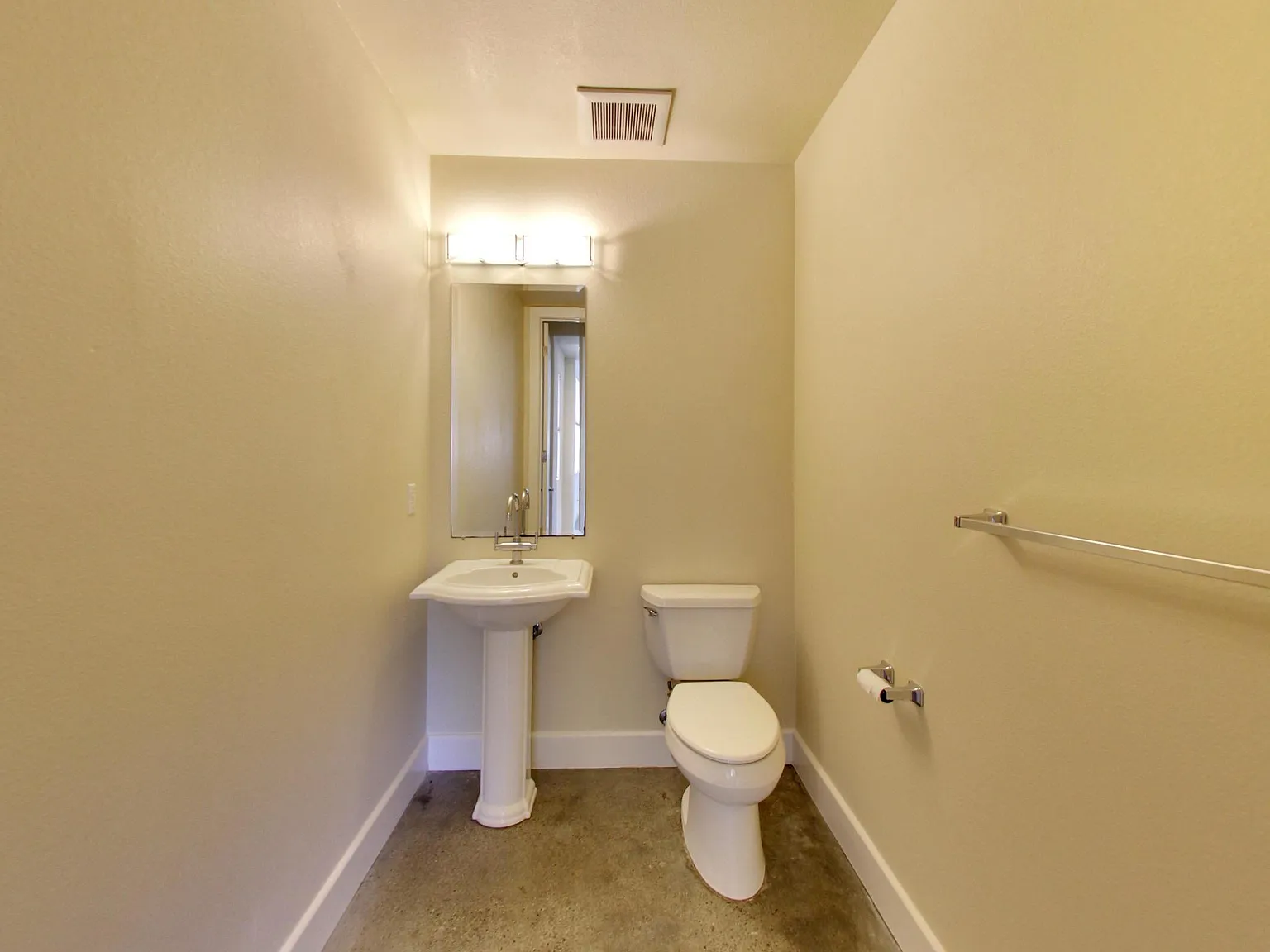 1 bed, 1.5 bath, 952 sqft, $2,500 — Photo 4