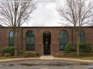 380 Broad Ave #2-B-4, Englewood, NJ 07631