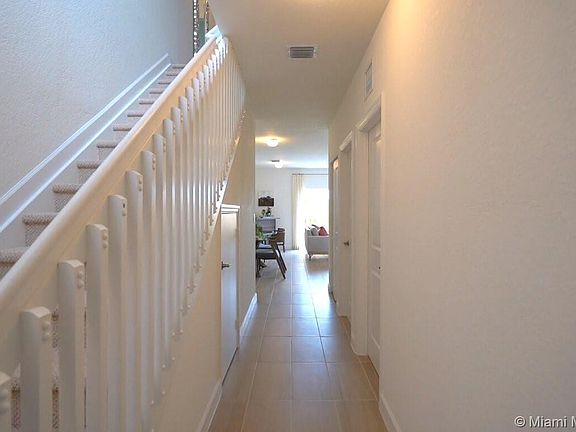 3rd image of 429 NW 12th Ave #429