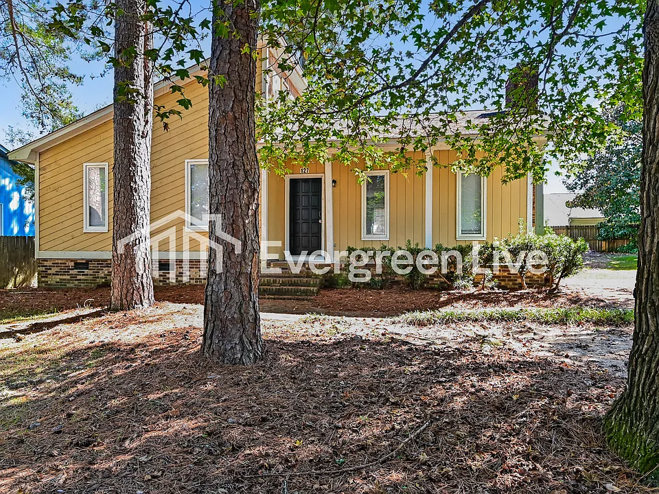 127 Baynard Ct