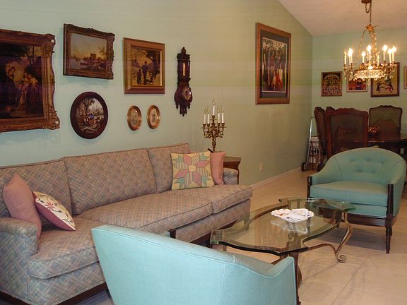 3rd image of 15144 Ashland H Street Apt 291