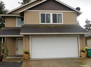 33404 SW Sycamore St, Scappoose, OR 97056