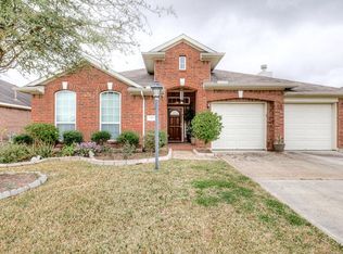 2006 Sandy Bank Ln, Pearland, TX 77581