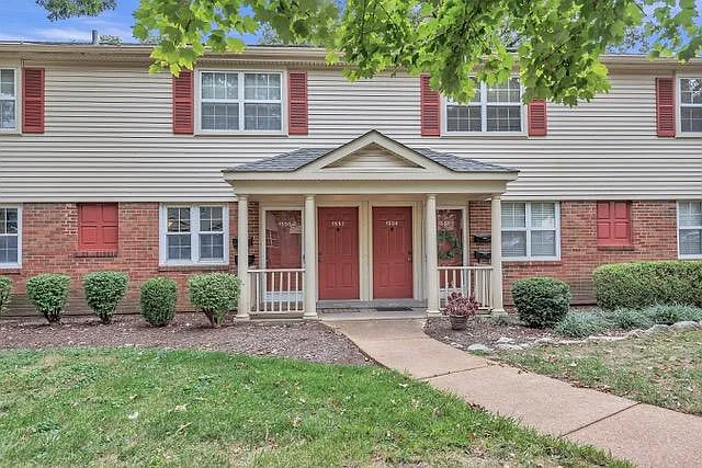 1550 Swallow Dr — Photo 1
