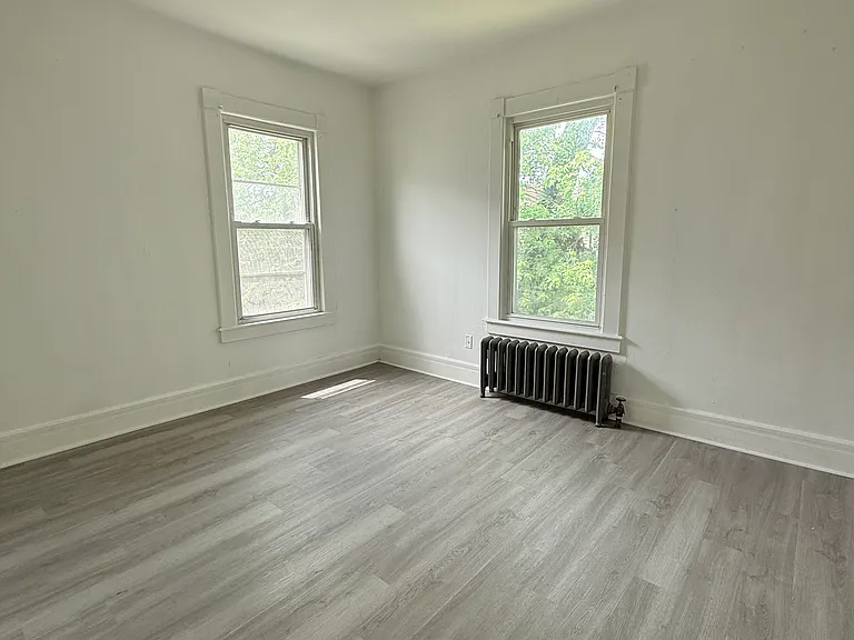 26 Huntington St #2 — Photo 8