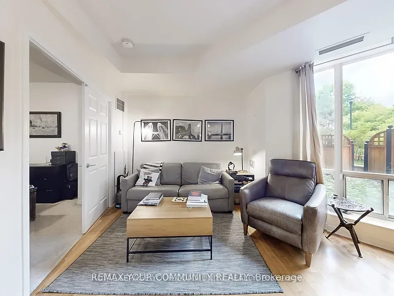 455 Rosewell Ave #101 — Photo 2