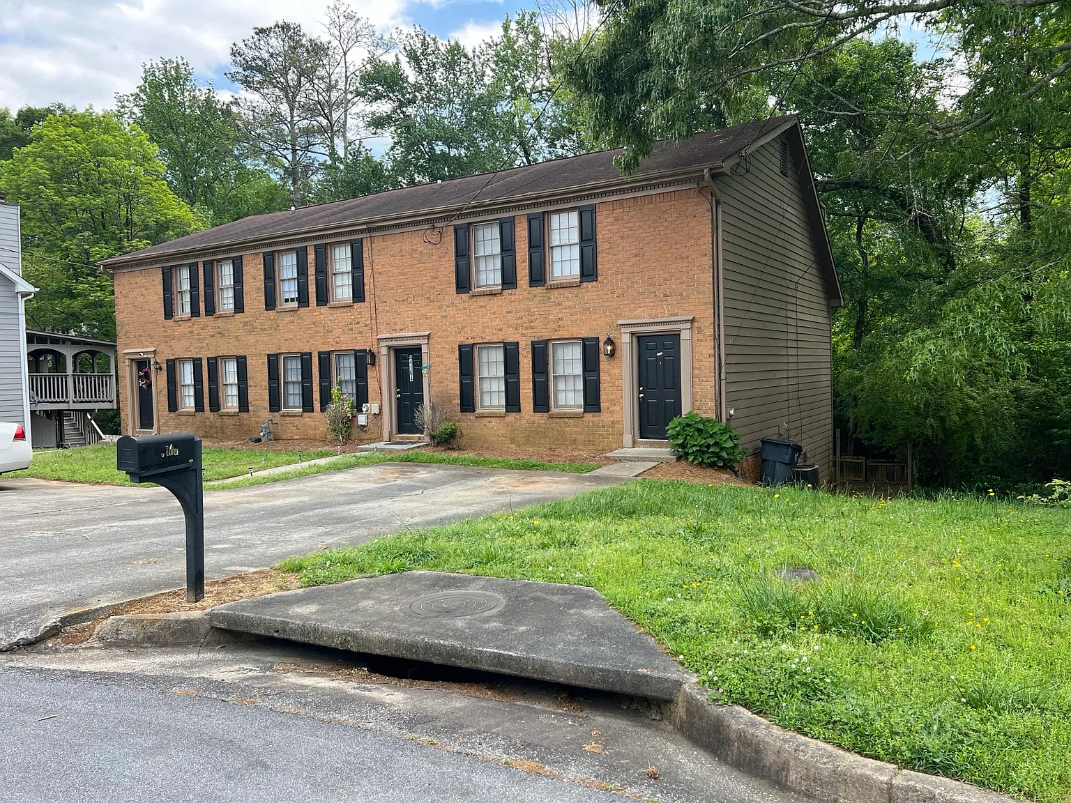 Application Pending Norcross 3br/2b Townhouse — Photo 1