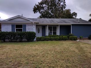 1810 Cochran St, Irving, TX 75062