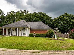 11354 Creek Dr, Gulfport, MS 39503