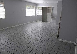 4th image of 1203 NE 2nd Ave