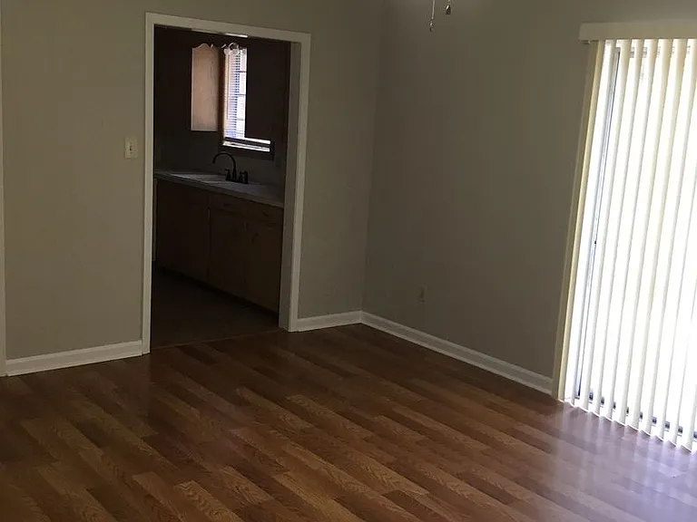9419 Blom Blvd — Photo 18