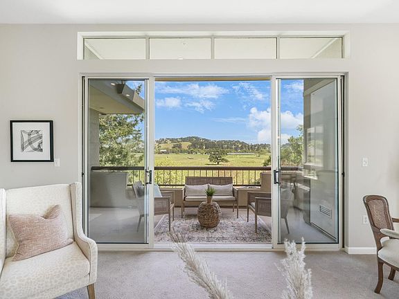 5th image of 100 Deer Valley Road #2D