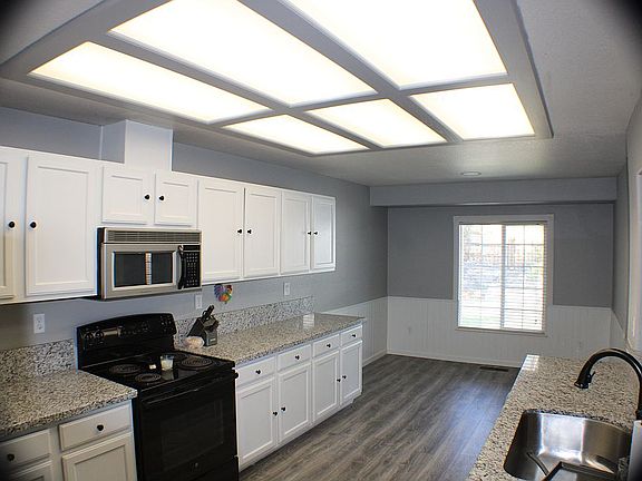 5th image of 28 Cormorant Ct