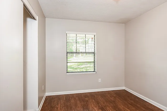 3193 Delhi Dr — Photo 13