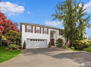 8612 218th St SW, Edmonds, WA 98026