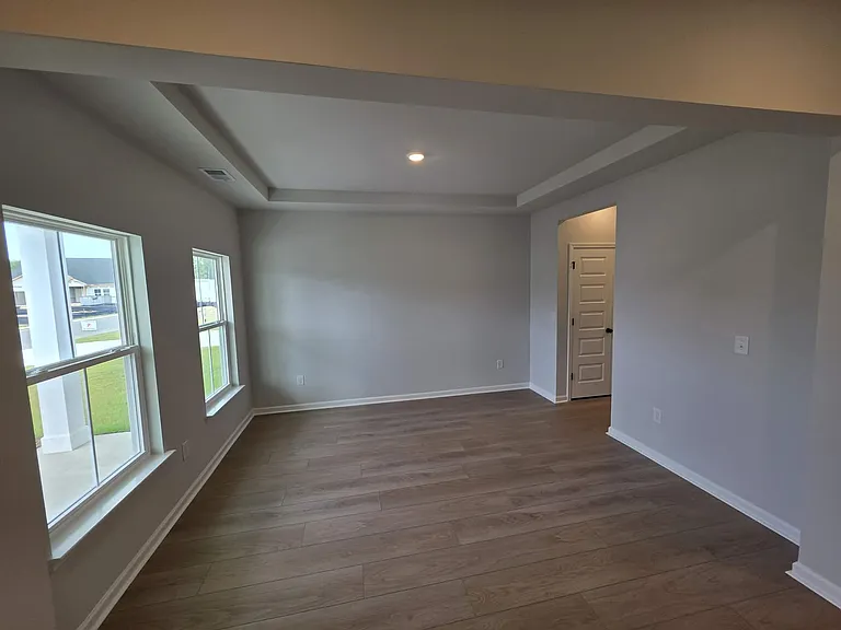 327 Kindred Spirits Dr — Photo 3
