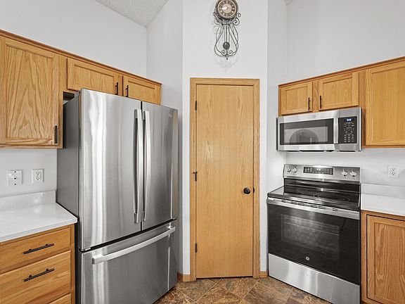 4th image of 19871 Iberis Ave