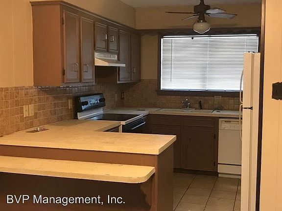 5th image of 2507 Savannah Ct