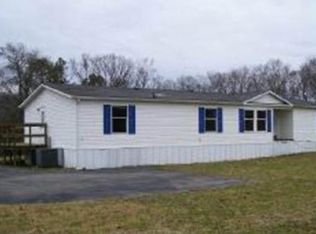 3415 Blue Springs Rd, Strawberry Plains, TN 37871