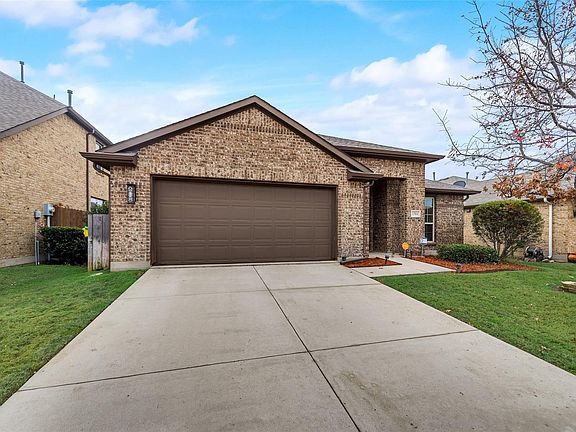 2nd image of 1504 Toucan Dr