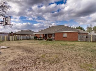 2639 Stardust Dr, Tuscaloosa, AL 35405
