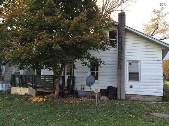 2nd image of 583 Salt Rd