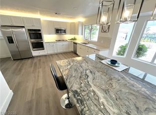 8500 Linderwood Dr, Las Vegas, NV 89134