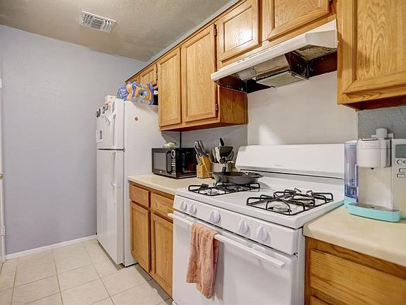 5th image of 502 Greenlawn Blvd