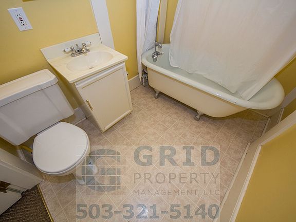 5th image of 12775 SE 25th Ave APT 2