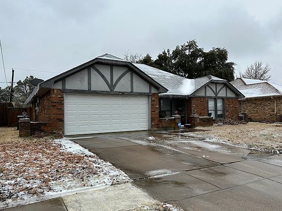 3rd image of 620 Betsy Ross Dr
