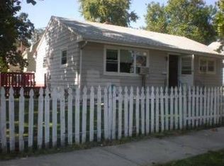 347 Grant Pl, Aurora, IL 60505