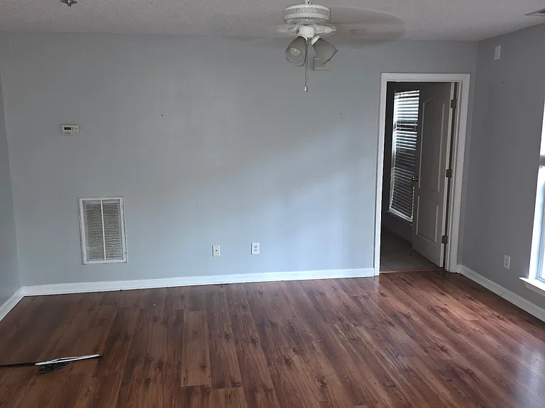 467 Copper Creek Cir — Photo 3