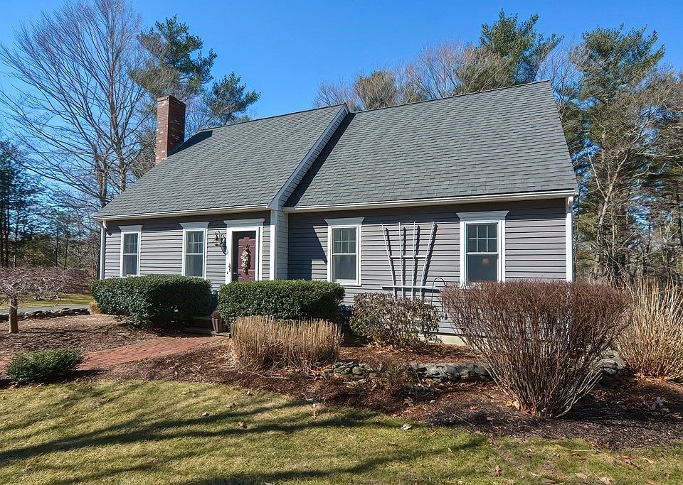 1st image of 135 Cranberry Dr