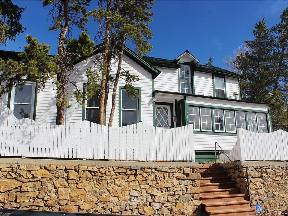 1st image of 220 E 1st High Street