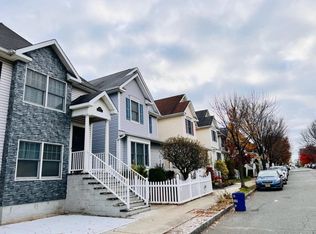 278 Gates Ave, Jersey City, NJ 07305