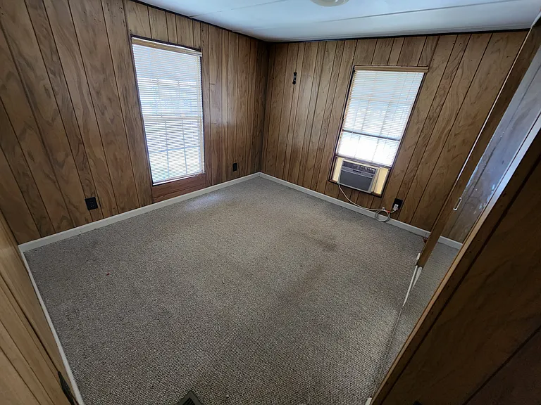 110 Sandy Springs Ln #14 — Photo 4