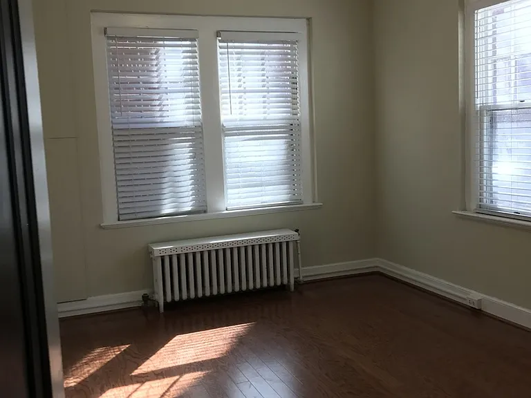 Gray Court Apartments — Photo 43